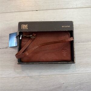 NWT Frye Cognac Leather Wristlet
